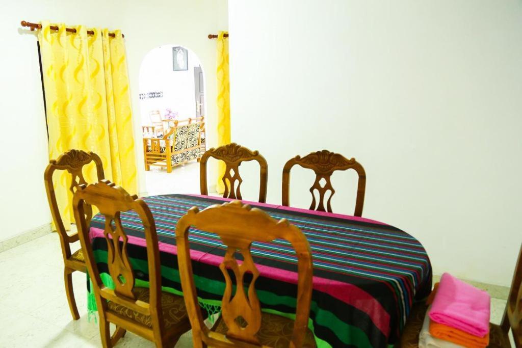 Indusara Villa Bentota Exterior photo