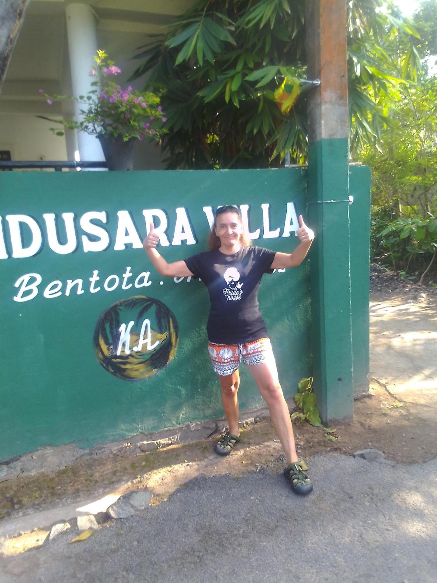 Indusara Villa Bentota Exterior photo